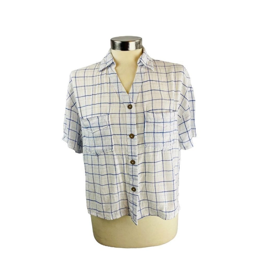 Medium Japana Women's Lightweight Summer Button Up Crop Short Sleeve